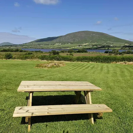 Rose - Sleeps 2 & Stunning Seaside Views *