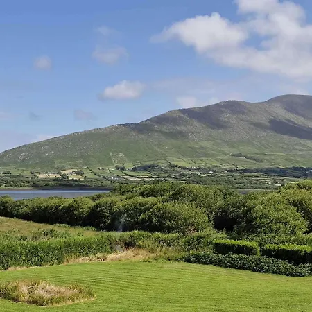 Rose - Sleeps 2 & Stunning Seaside Views