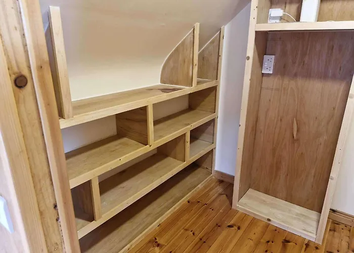 Rose - Sleeps 2 & Stunning Seaside Views Villa